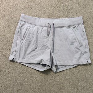 Athleta Women's Light Gray Shorts large